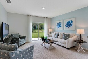 1387 Berry Ln in Davenport, FL - Building Photo