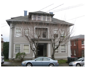 1030 Franklin Ave in Astoria, OR - Building Photo