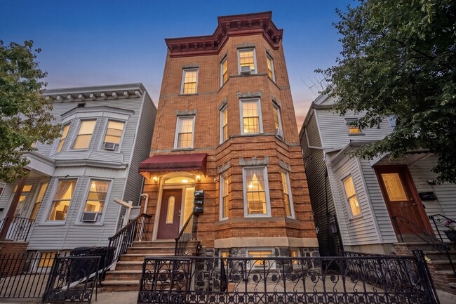 property at 414 59th St