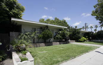 115-119 S Illinois St in Anaheim, CA - Building Photo - Building Photo