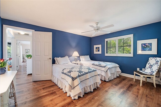 property at 525 Portside Dr