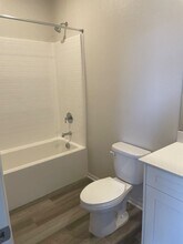 31751 Woodbank Wy in Winchester, CA - Building Photo - Building Photo