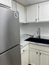 3660 Inverrary Dr, Unit 3C in Lauderhill, FL - Building Photo - Building Photo