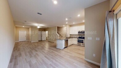 1209 Beach Dune Dr in Jacksonville, FL - Building Photo - Building Photo