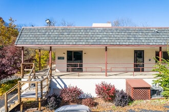 2688 E High St in Pottstown, PA - Building Photo - Building Photo