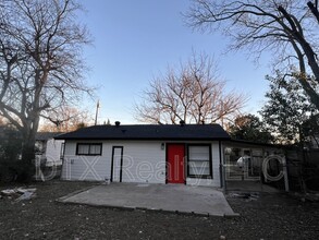 1423 Montague Ave in Dallas, TX - Building Photo - Building Photo