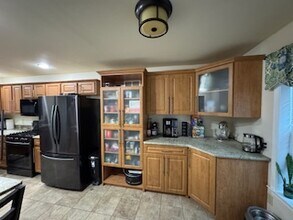 114 Needlewood Dr in Harrisburg, PA - Building Photo - Building Photo