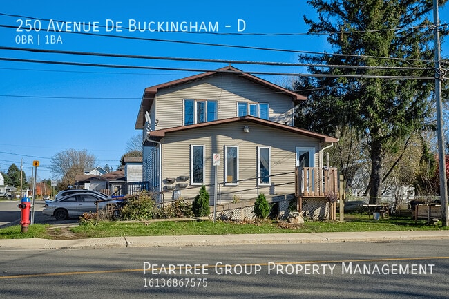 property at 250 Avenue De Buckingham Ave