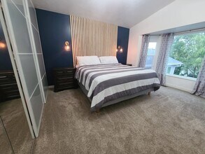 2504 W Pine Needle Pl in Salt Lake City, UT - Building Photo - Building Photo