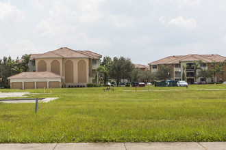 The Isles of Porto Vista in Cape Coral, FL - Building Photo - Building Photo