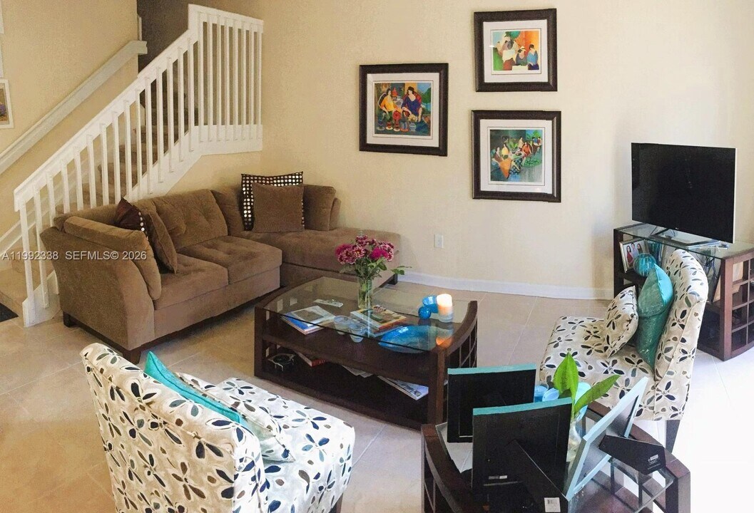 11367 SW 234th St in Homestead, FL - Building Photo