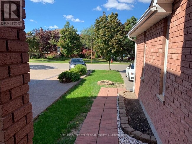 property at 3436 Dovetail Mews