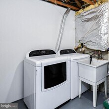 5908 Grenfell Loop in Bowie, MD - Building Photo - Building Photo