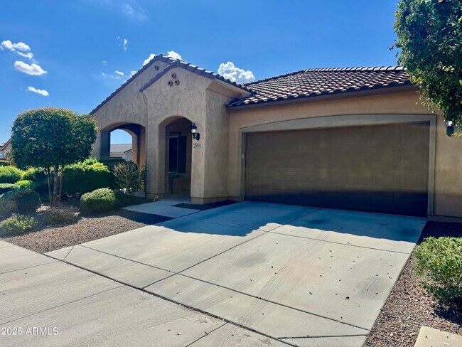 25925 W Tonto Ln in Buckeye, AZ - Building Photo - Building Photo