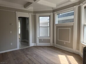 37 Mapes Ave in Newark, NJ - Building Photo - Building Photo