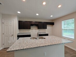 8564 Susie St in Jacksonville, FL - Building Photo - Building Photo