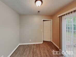 911 Red Feather Trail in Murfreesboro, TN - Foto de edificio - Building Photo