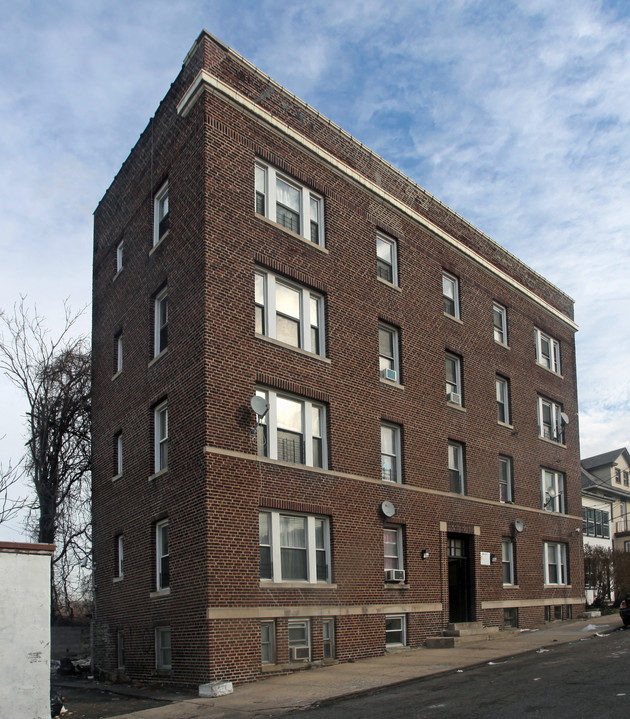 37 Pearl St in Mount Vernon, NY - Foto de edificio