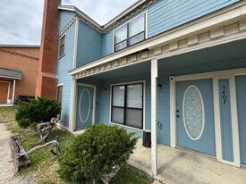 3407 Victoria Cir, Unit Apt A in Killeen, TX - Building Photo