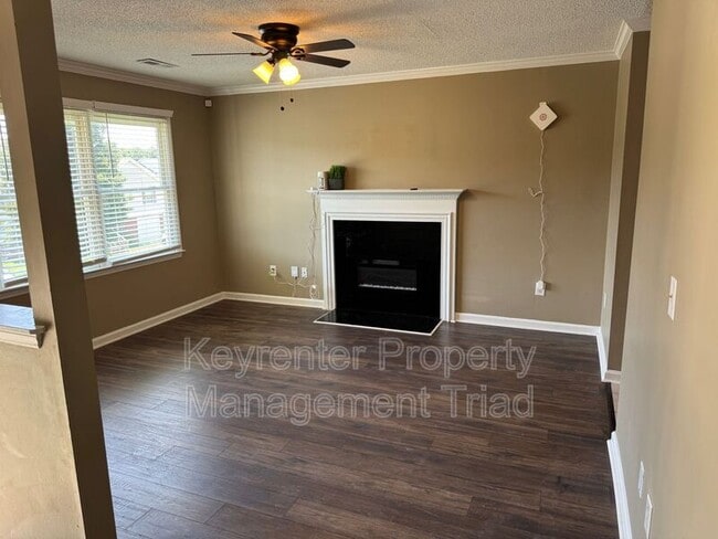 307 Mt Olive Dr in Greensboro, NC - Building Photo - Building Photo