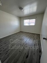 6445 Templeton St in Huntington Park, CA - Building Photo - Building Photo
