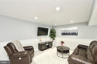 5576 Neddleton Ave in Woodbridge, VA - Building Photo - Building Photo