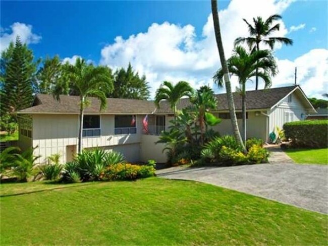51 Pueohala Pl in Kailua, HI - Building Photo - Building Photo