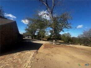 1511 Old Ranch Rd 12 in San Marcos, TX - Building Photo - Building Photo