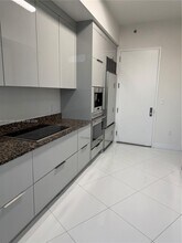 15901 Collins Ave, Unit 505 in Sunny Isles Beach, FL - Building Photo - Building Photo