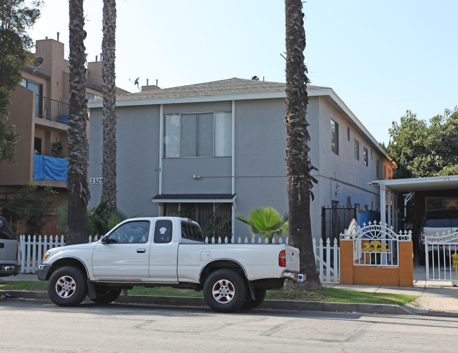 2325 Earl Ave in Long Beach, CA - Building Photo