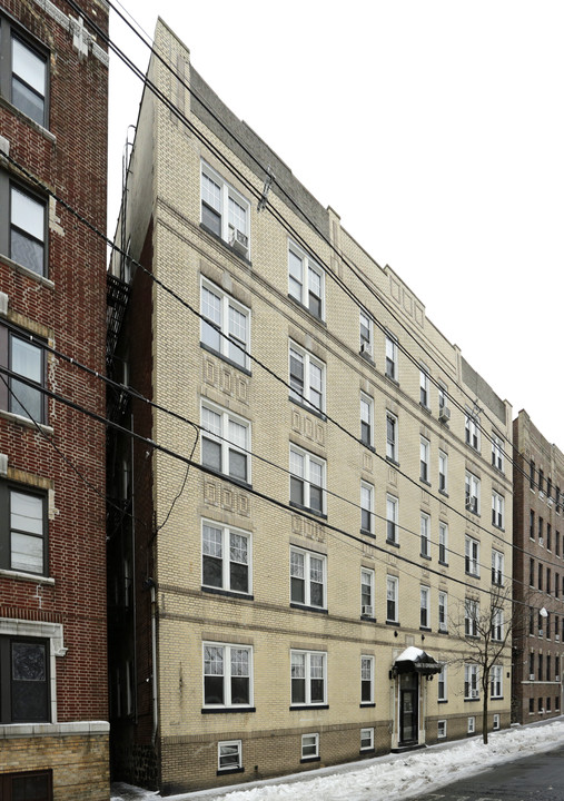 Park 311 Condominium in North Bergen, NJ - Building Photo