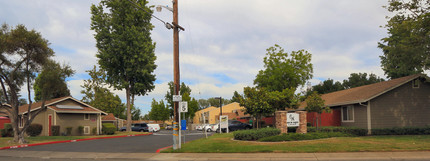 Casa De Angelo in Sacramento, CA - Building Photo - Building Photo