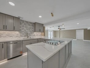 2341 Talbrook Terrace in Punta Gorda, FL - Foto de edificio - Building Photo