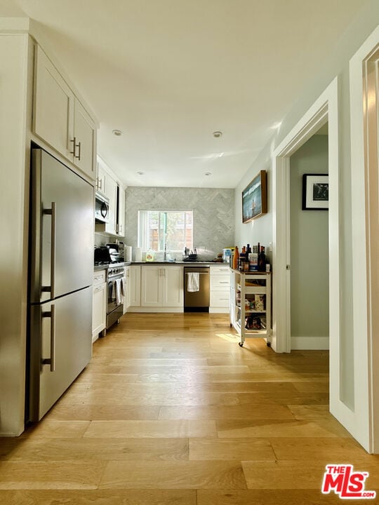 724 Ashland Ave in Santa Monica, CA - Building Photo - Building Photo