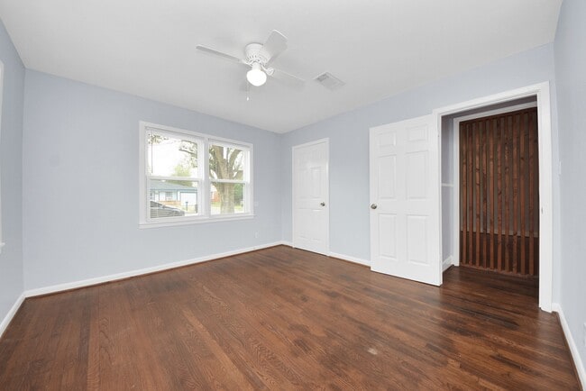 property at 6214 Diamond Ct