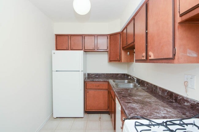 665 W Wrightwood in Chicago, IL - Building Photo - Building Photo