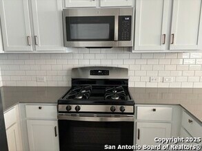 8523 Astral Pl in San Antonio, TX - Building Photo - Building Photo