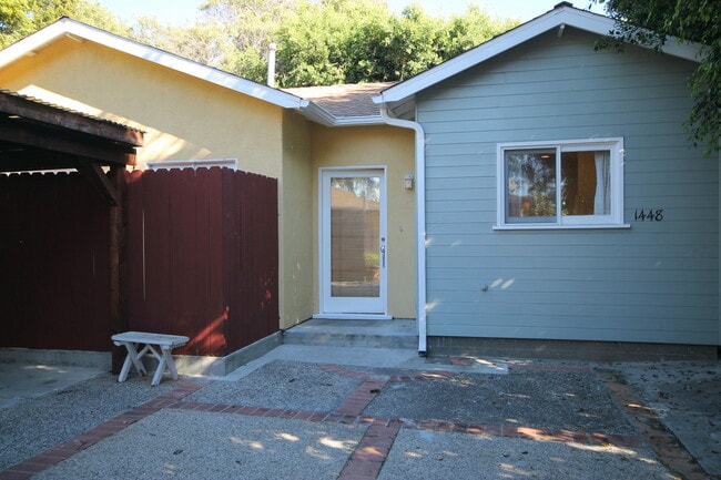 property at 1448 Cochran Ave