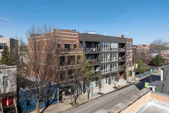 NorthFort Commons in Chicago, IL - Building Photo - Building Photo