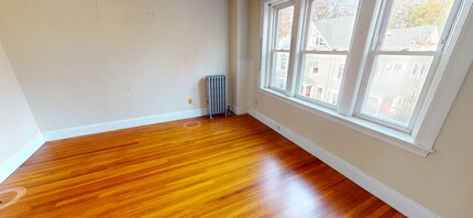 11 Gray St, Unit 11 in Cambridge, MA - Foto de edificio - Building Photo