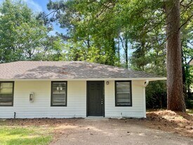 218 Harrell St in Brandon, MS - Building Photo