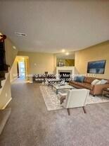 10602 E 46th St in Kansas City, MO - Building Photo