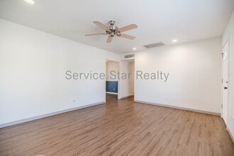 2609 E Aster Dr in Phoenix, AZ - Building Photo - Building Photo