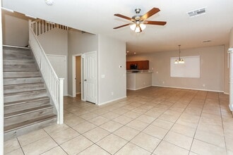 8928 Brentwood Grove Ct in Las Vegas, NV - Building Photo - Building Photo