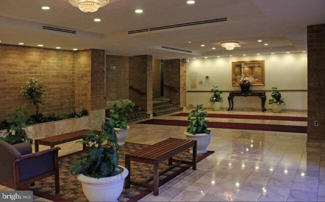 property at 3101 S Manchester St