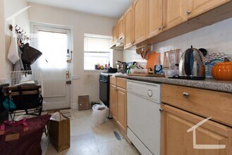 24 Brock St in Boston, MA - Building Photo - Building Photo