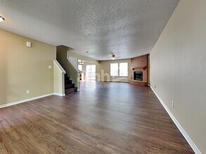 9915 Sapphire Berry Ln in Fishers, IN - Building Photo - Building Photo