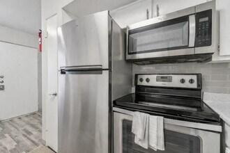 2815 Greenridge Dr in Houston, TX - Building Photo - Building Photo