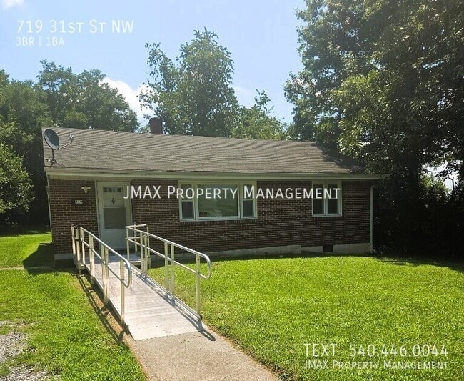 property at 719 31st St NW