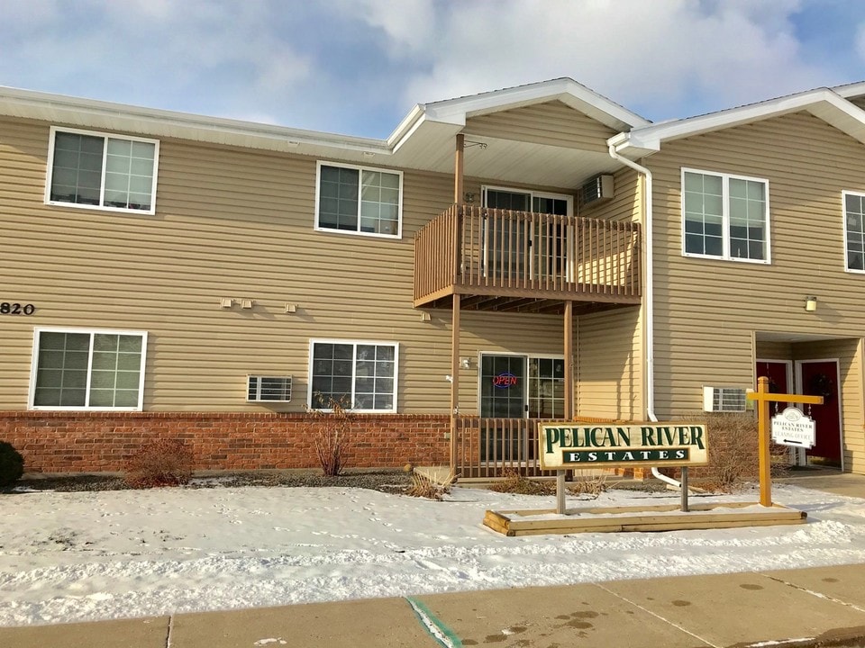 PELICAN RIVER ESTATES Photo